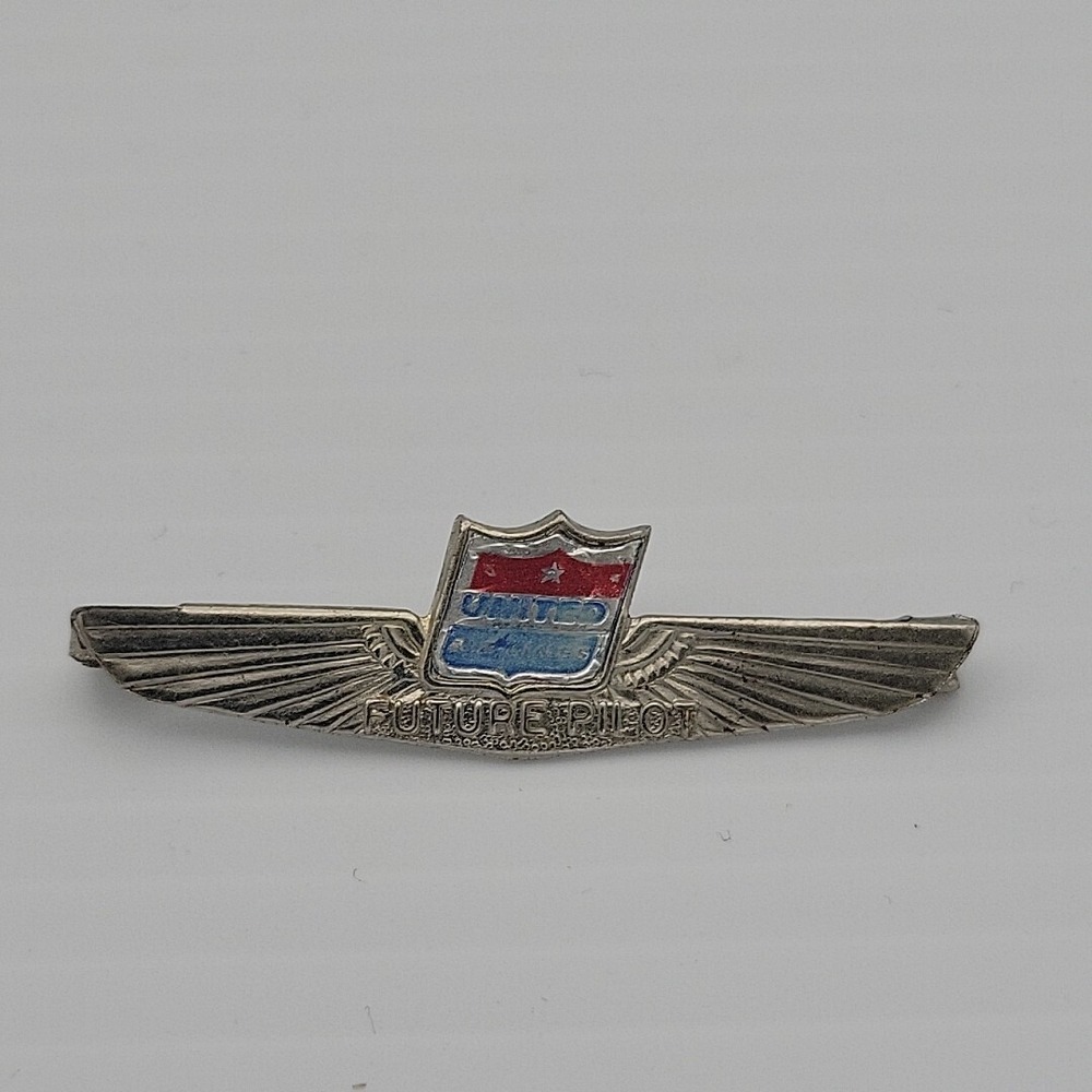 Vintage United Airlines Future Pilot Metal Wing Pin by Kinney / Prov. R.I.
